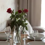 Apartman Art - W Mielnie Z Widokiem Na Jezioro, Parkingiem I Basenem Sezonowym By Renters *