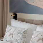 Apartman Art - W Mielnie Z Widokiem Na Jezioro, Parkingiem I Basenem Sezonowym By Renters *